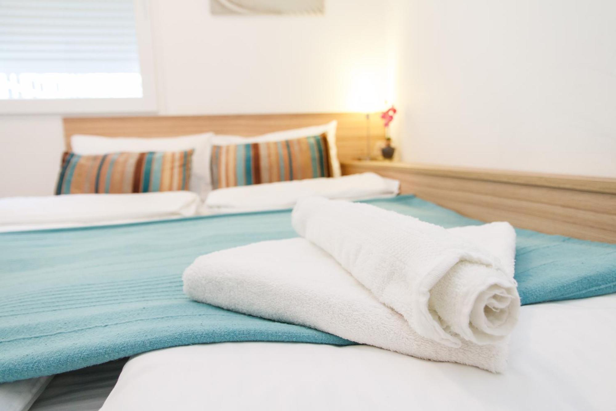 City Break Apartments - City Zen Belgrado Esterno foto